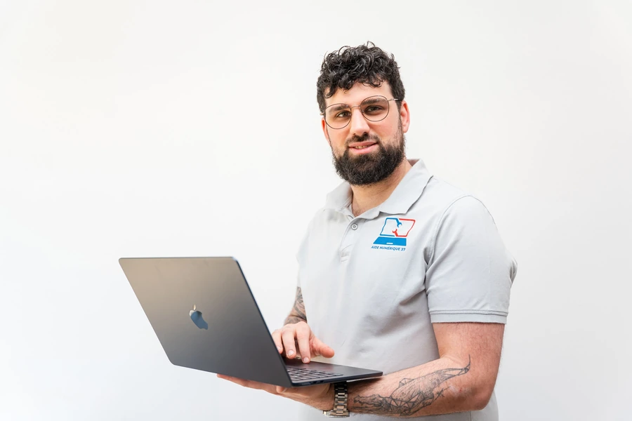 Pierrick Le Penru, votre informaticien humain à domicile — Aide Numérique 37